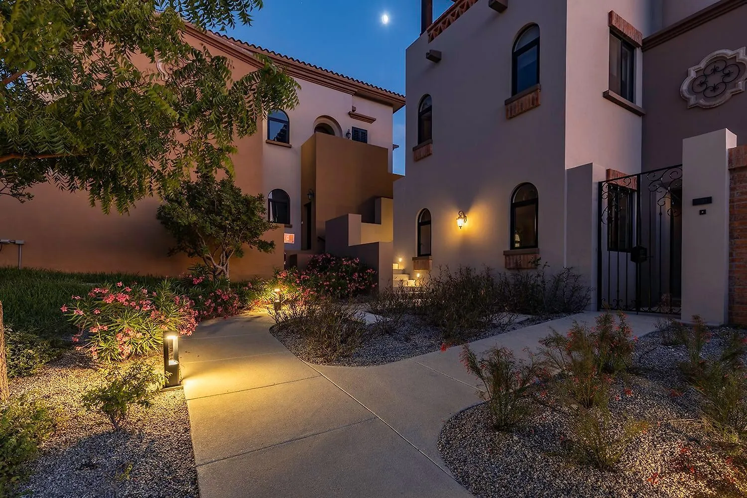 Hébergement de vacances Gorgeous 2 Bedroom Condo With Resort Access At Mavila Cabo San Lucas