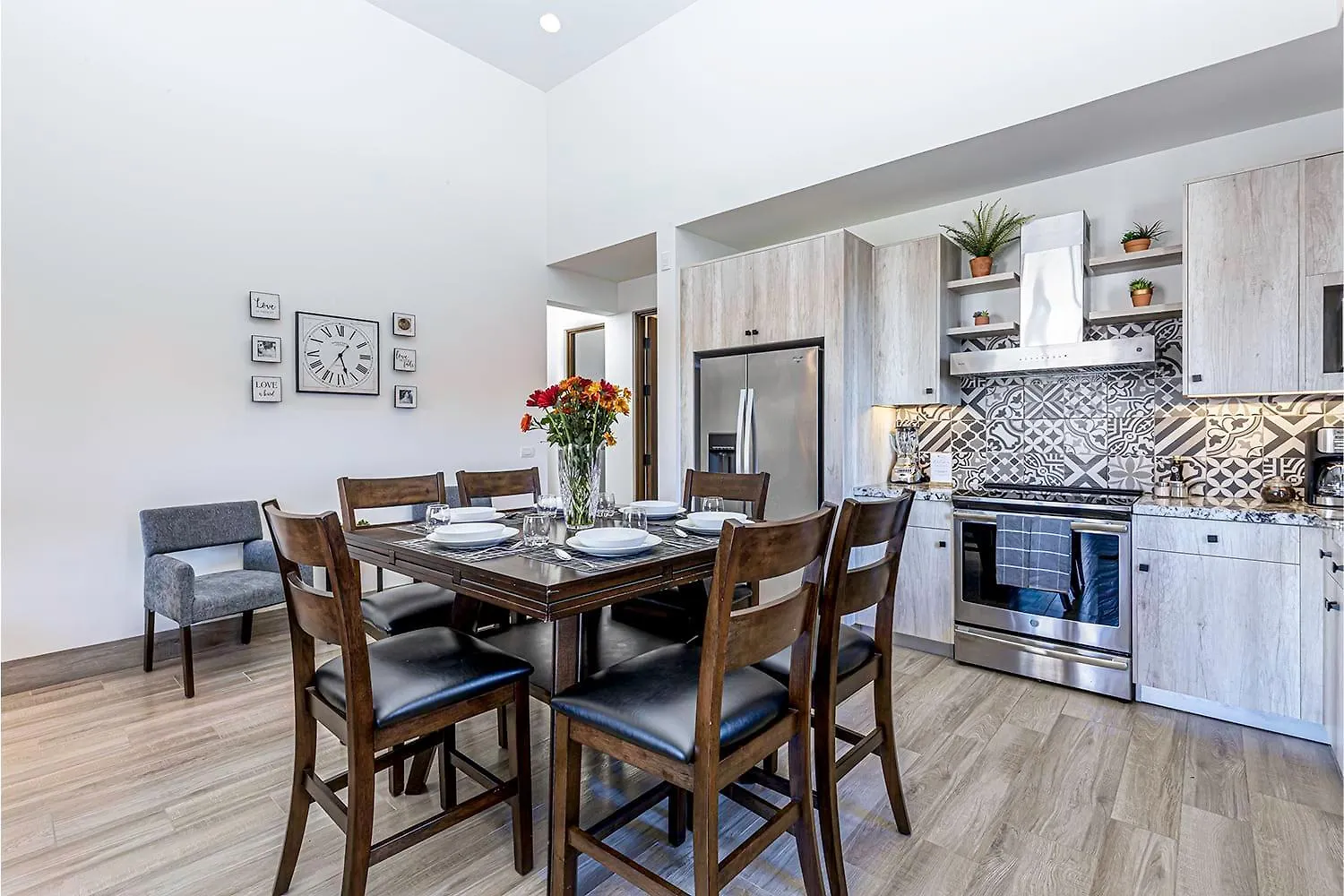 Gorgeous 2 Bedroom Condo With Resort Access At Mavila Cabo San Lucas Hébergement de vacances